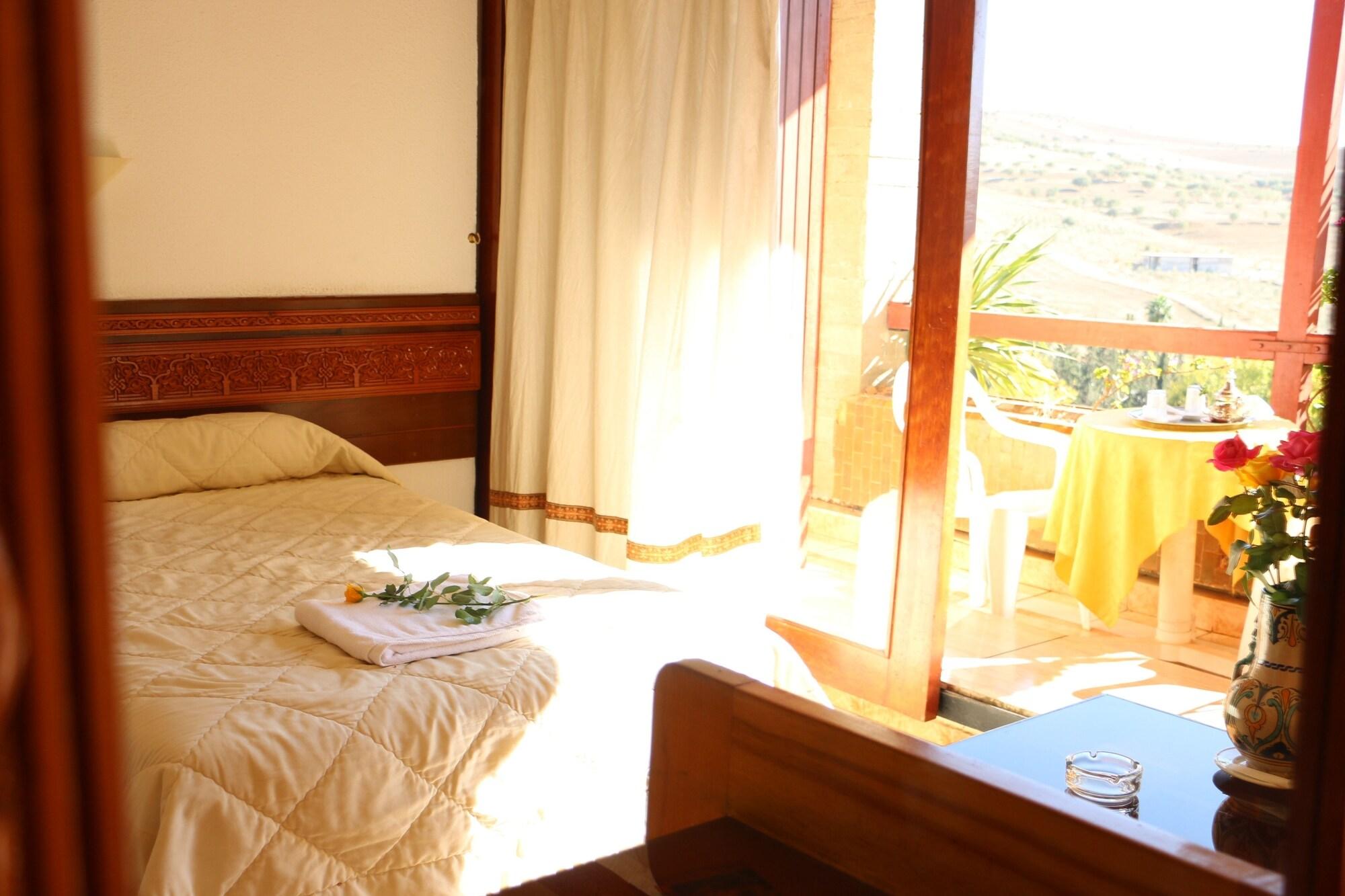 Sidi Harazem Hotel Exterior foto