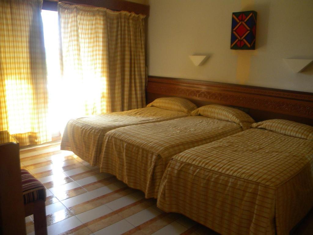 Sidi Harazem Hotel Exterior foto