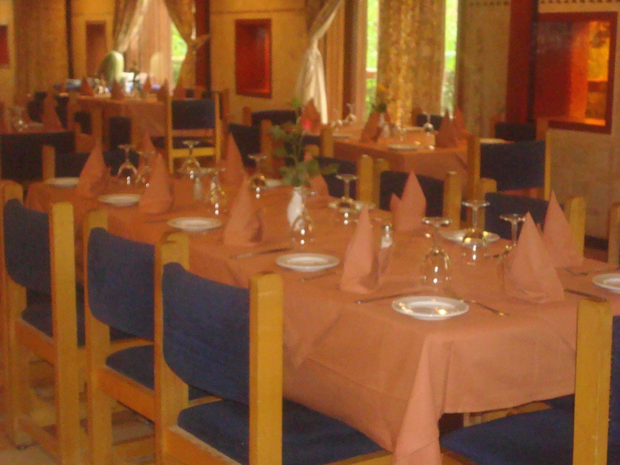 Sidi Harazem Hotel Exterior foto